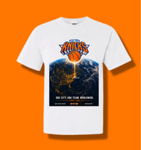 Load image into Gallery viewer, Knicks Take Over The World !